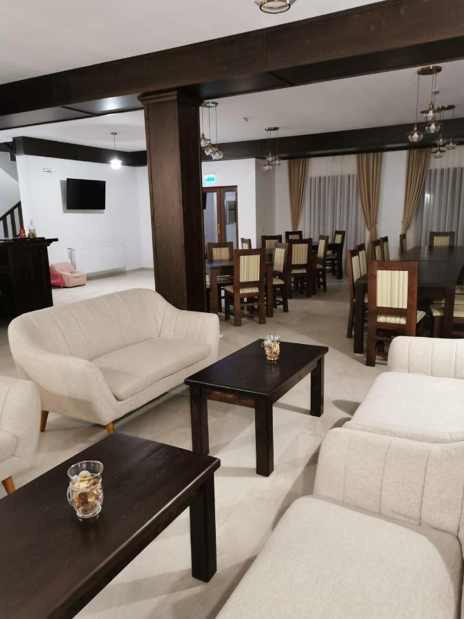 Mateo Transalpina Otel Săsciori Dış mekan fotoğraf