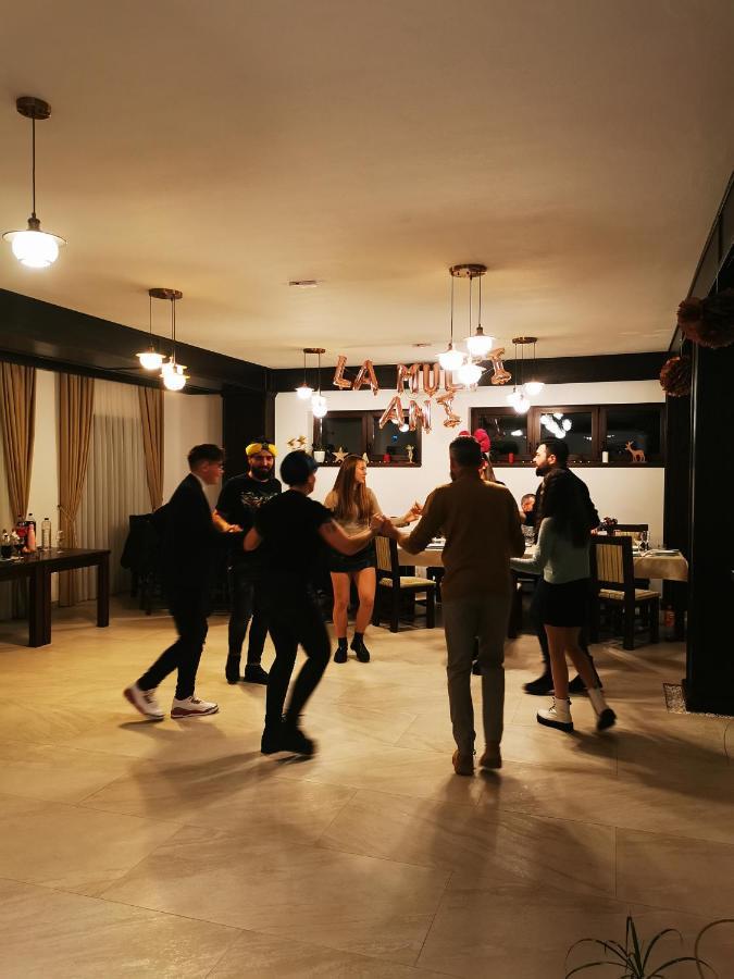 Mateo Transalpina Otel Săsciori Dış mekan fotoğraf