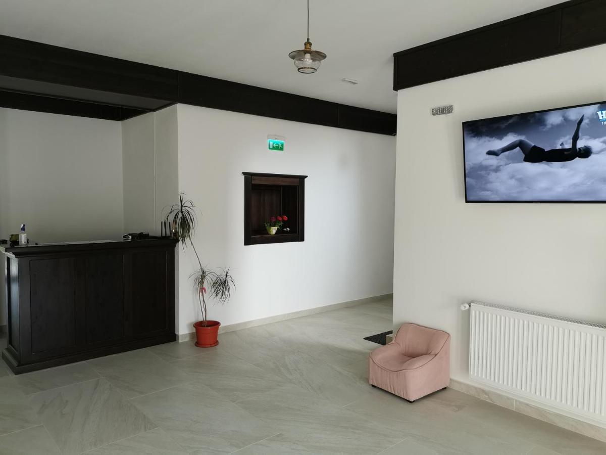 Mateo Transalpina Otel Săsciori Dış mekan fotoğraf