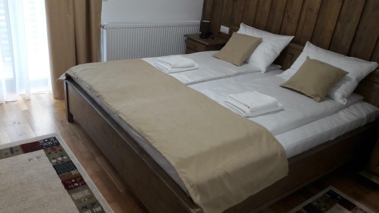 Mateo Transalpina Otel Săsciori Dış mekan fotoğraf